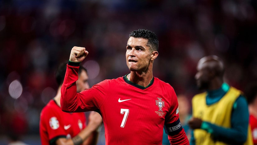 米体：尤文高层在考虑换帅，战热那亚或许是莫塔最后一次机会.